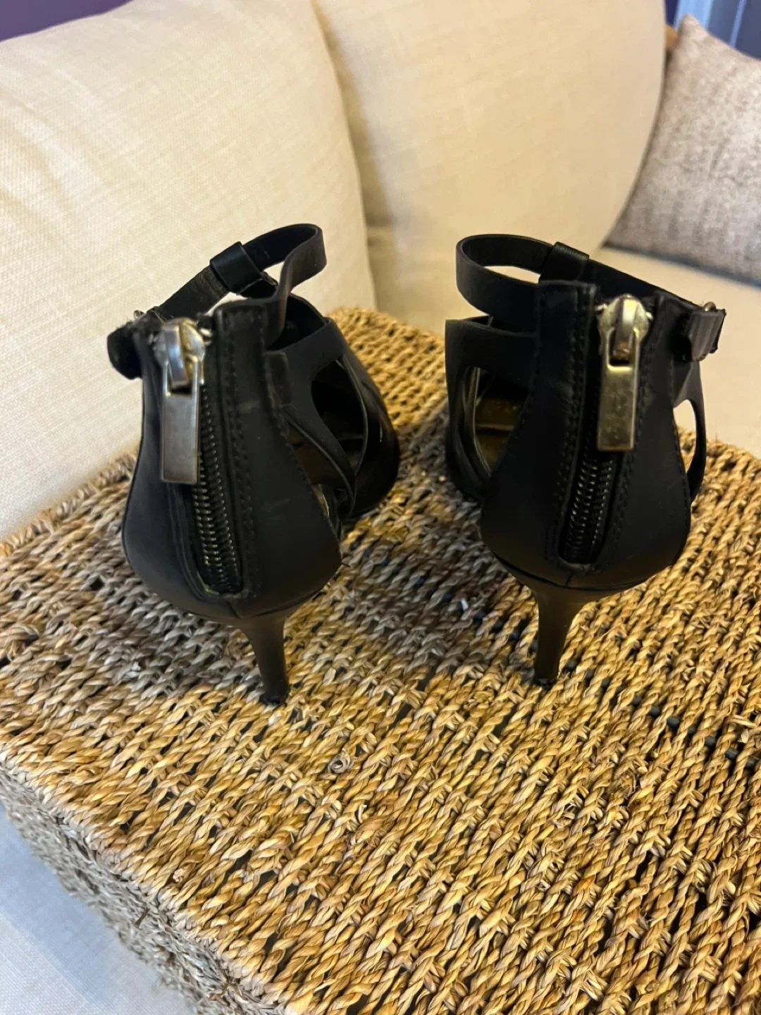Dollhouse Black Heels - Size 7 image indicator(3)