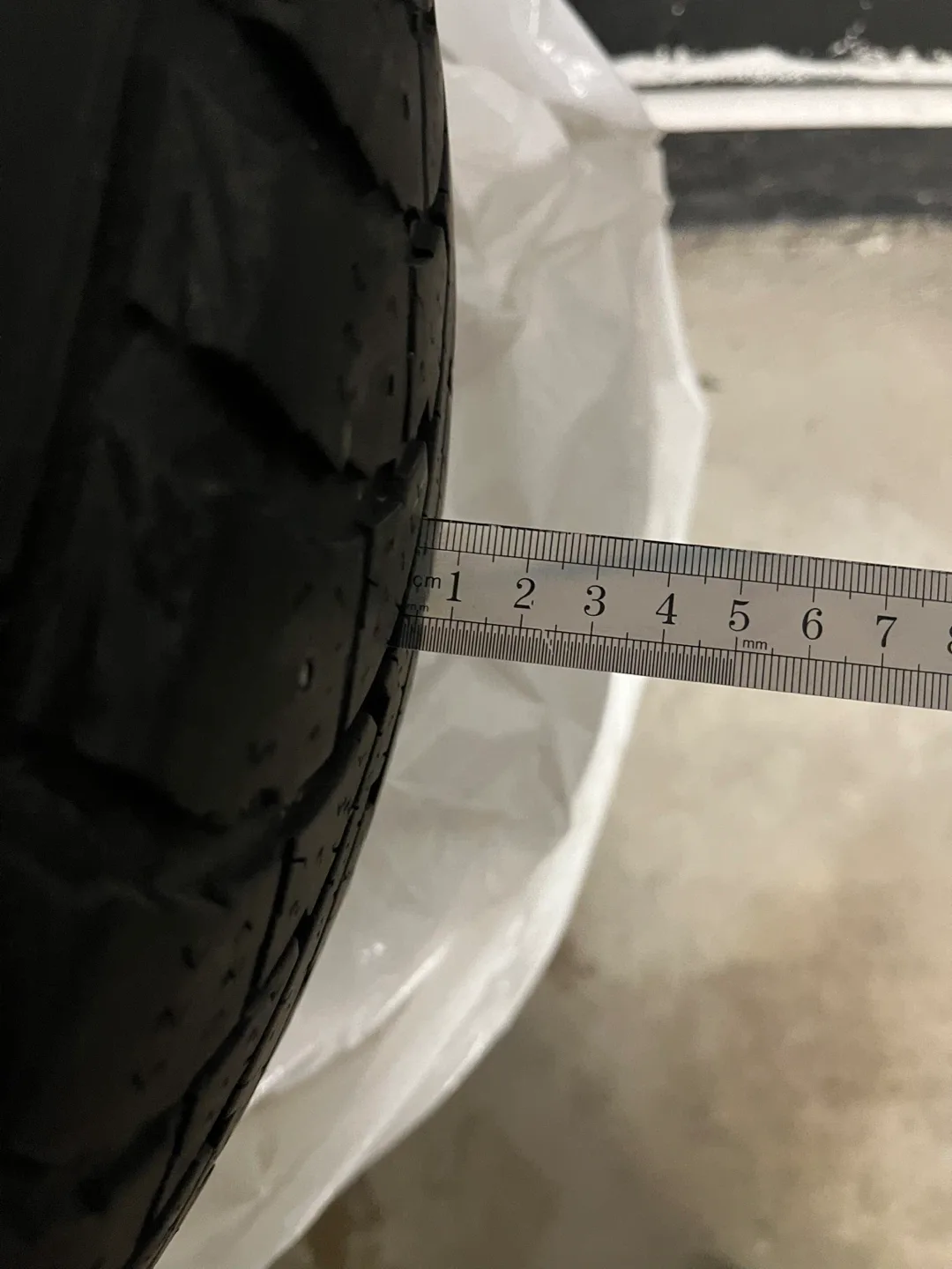 Winter Tires ON RIMS (14”) image indicator(5)