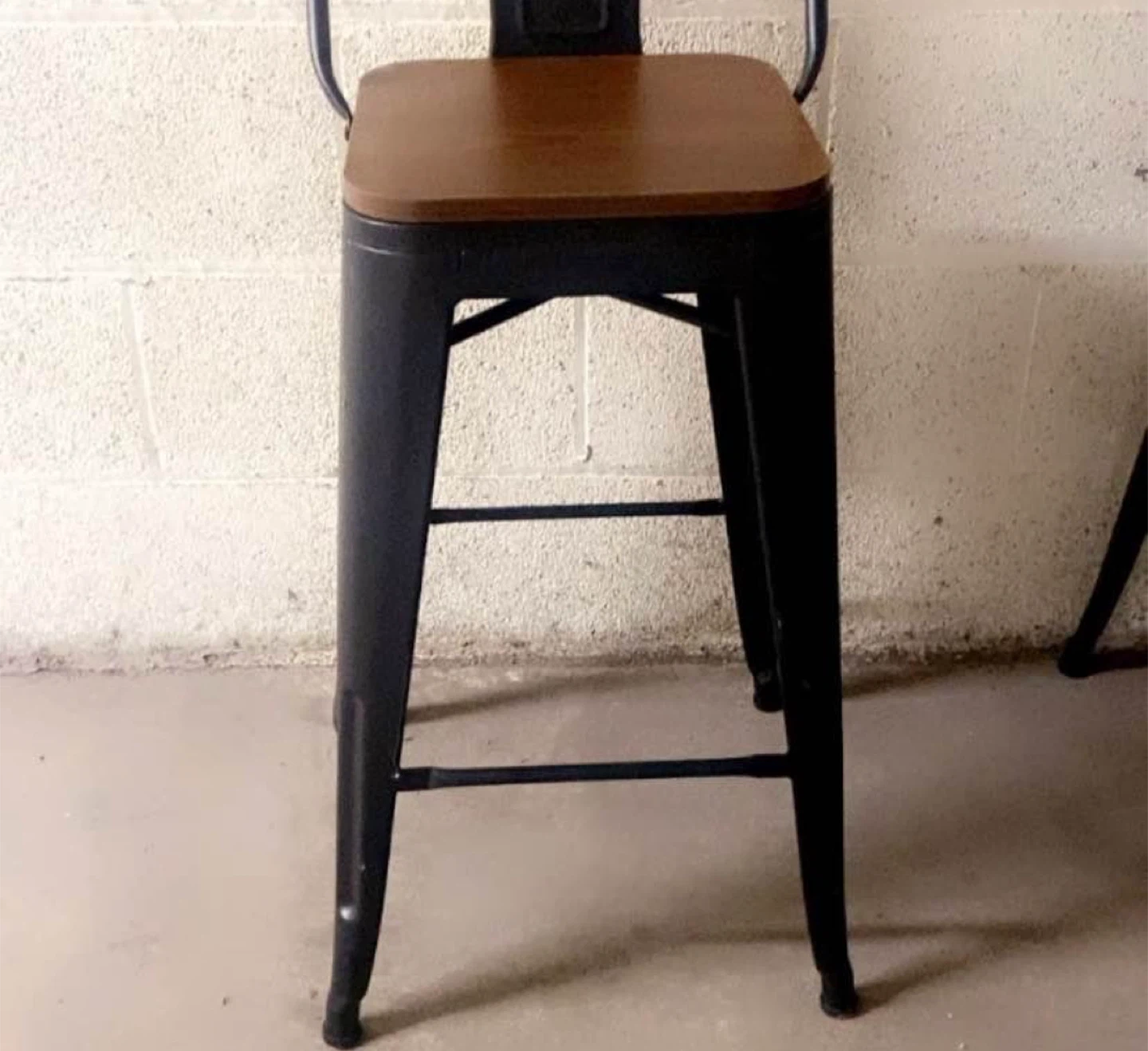 Set of 4 Black Metal Bar Stools