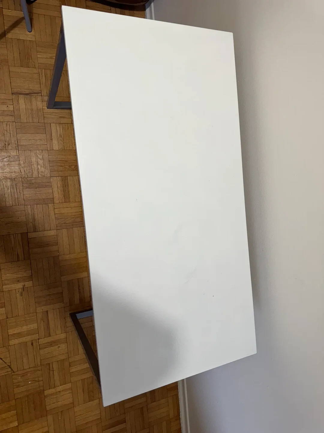 White Desk image indicator(2)