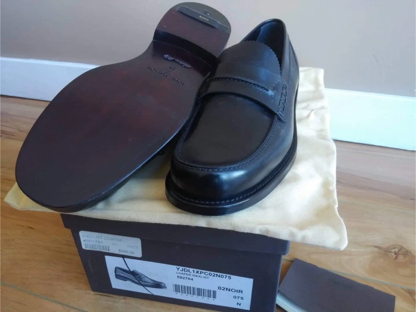 Genuine Louis Vuitton Loafer , UK 7.5 image indicator(2)