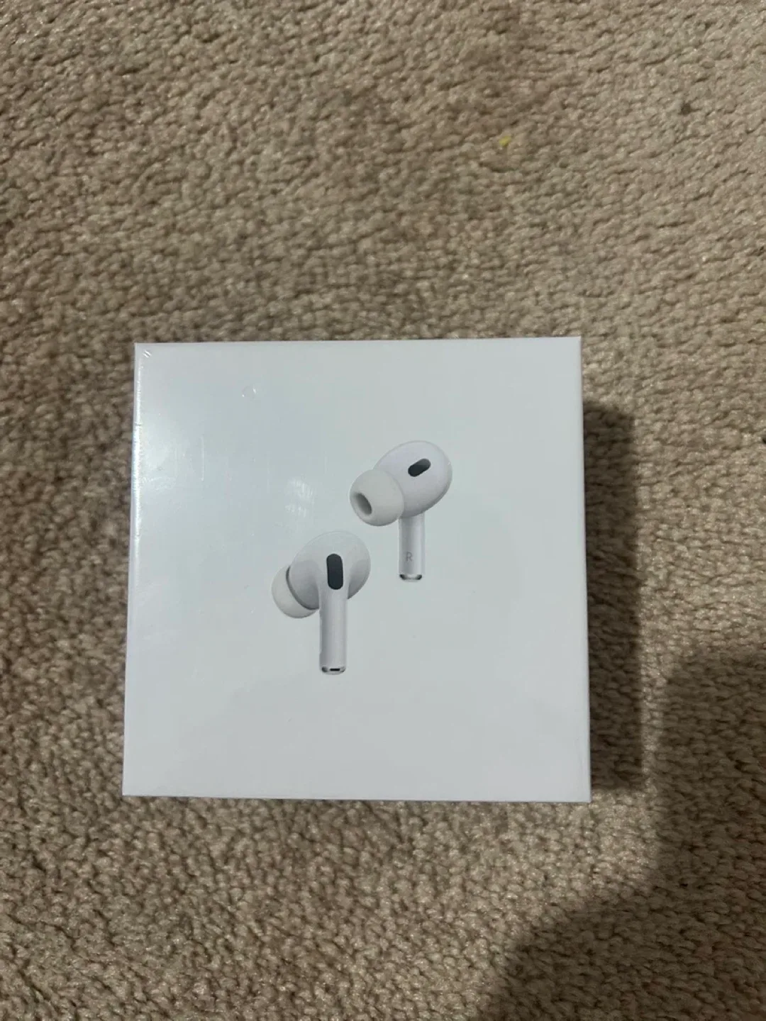 New Apple AirPods Pro (2nd Generation) image indicator(4)