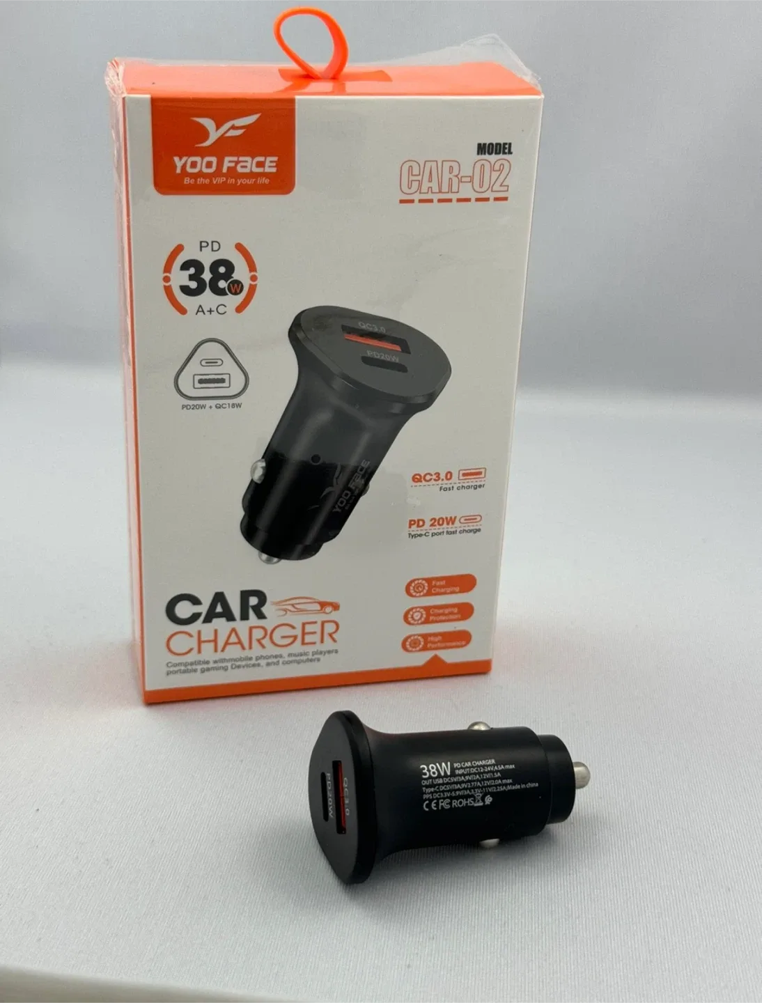 Yoo Face CAR-02 38W Car Charger - Like New! image indicator(3)