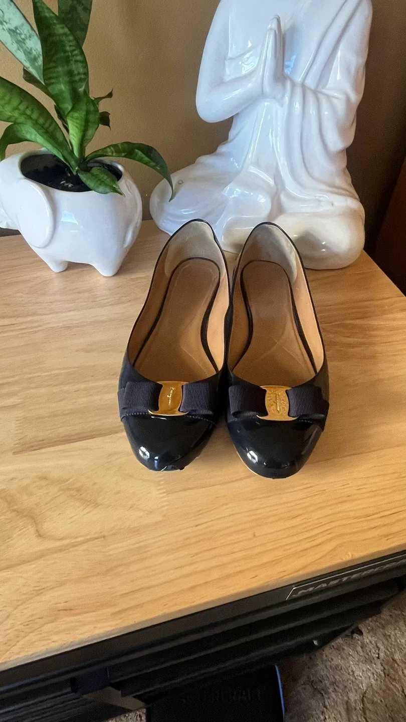 Varina Ferragamo Flats