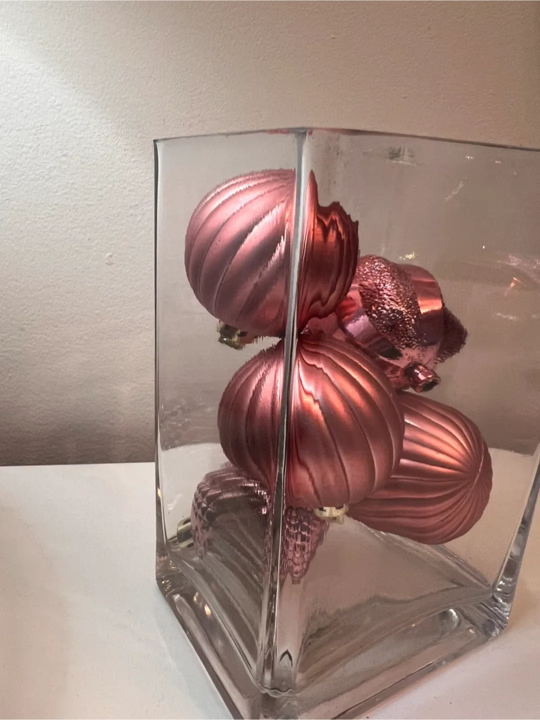 Holiday Decoration: Glass Vase with Pink Shatter Free Ornaments image indicator(7)