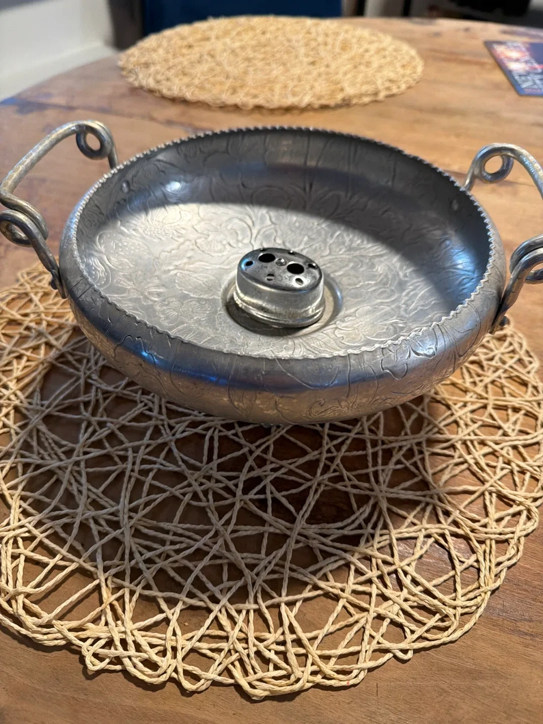 Vintage Silver Hammered Nut Metal Bowl with Handles image indicator(2)