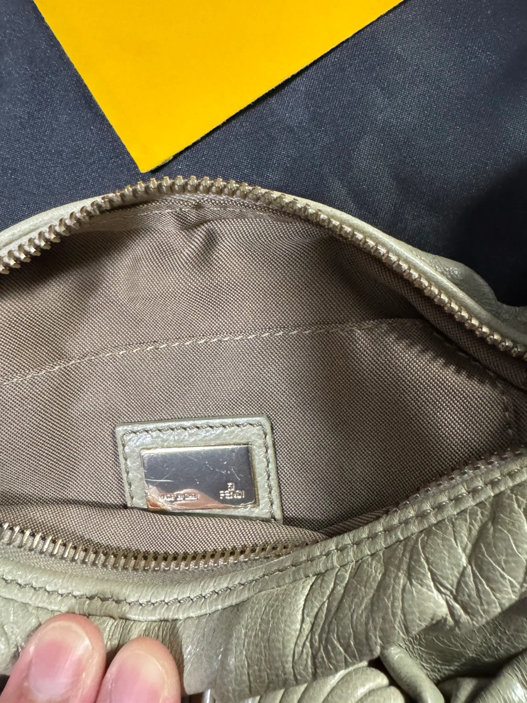 Fendi Leather Shoulder Bag Authentic - photo 5
