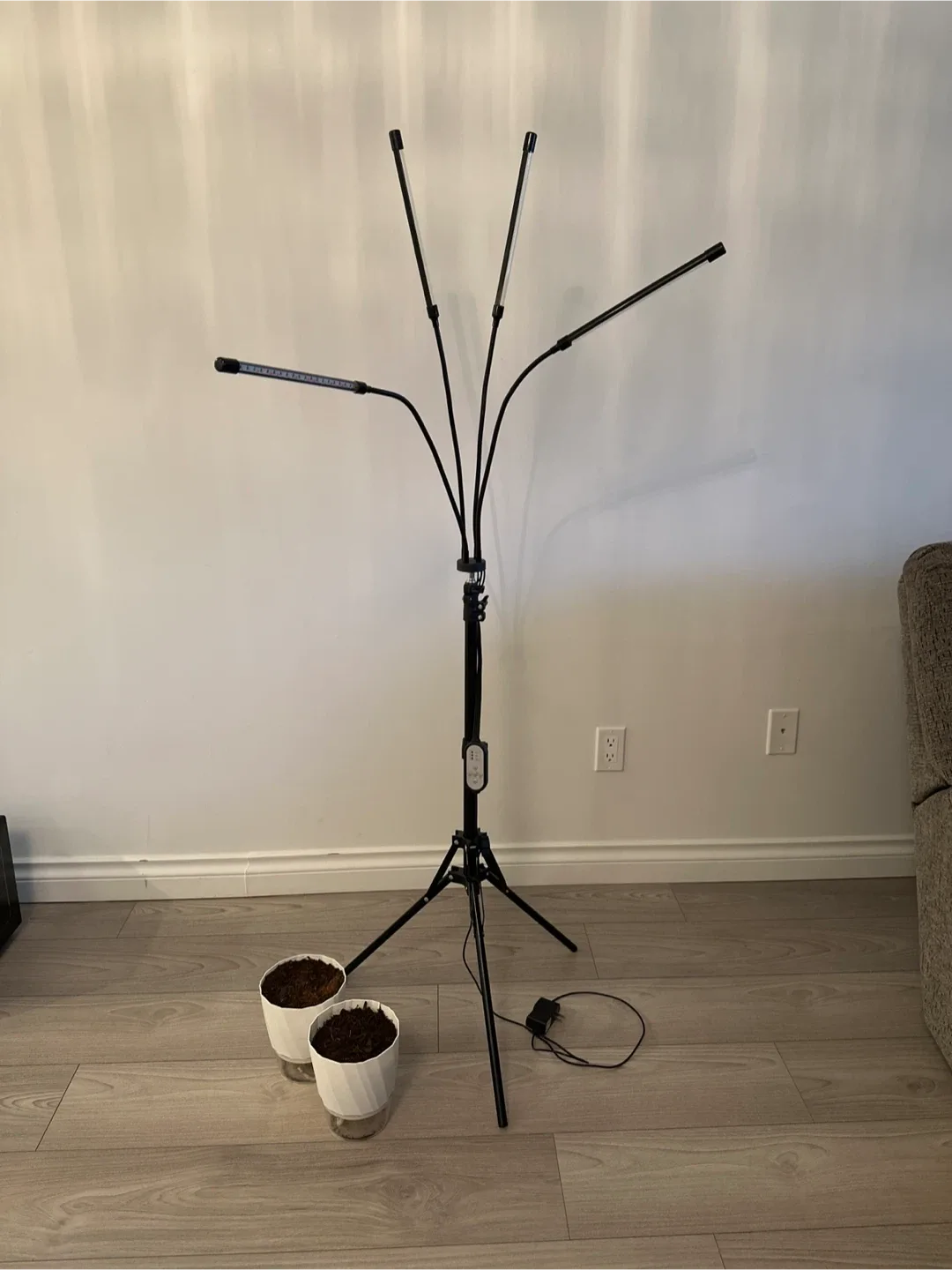LED Grow Light with Tripod Stand & 2 Pots image indicator(2)