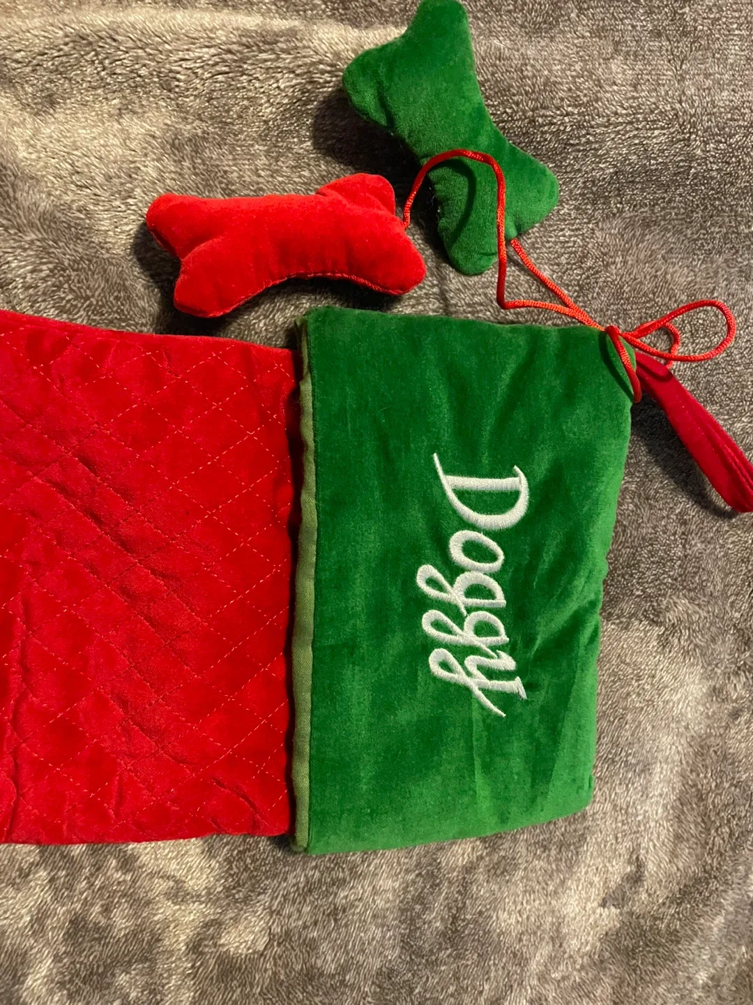 Doggy Christmas Stocking - Red & Green image indicator(3)