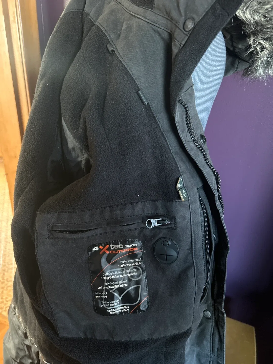 🥕tonnes of cool features: Killtec Women's Winter Parka, Size S-M image indicator(6)