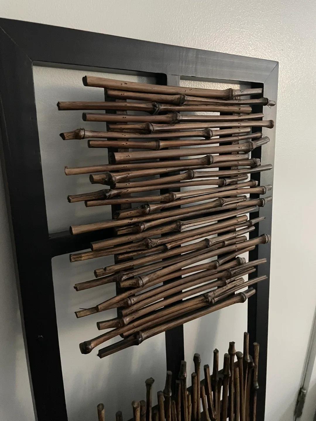 EXCELLENT CONDITION Bamboo Wall Art image indicator(2)