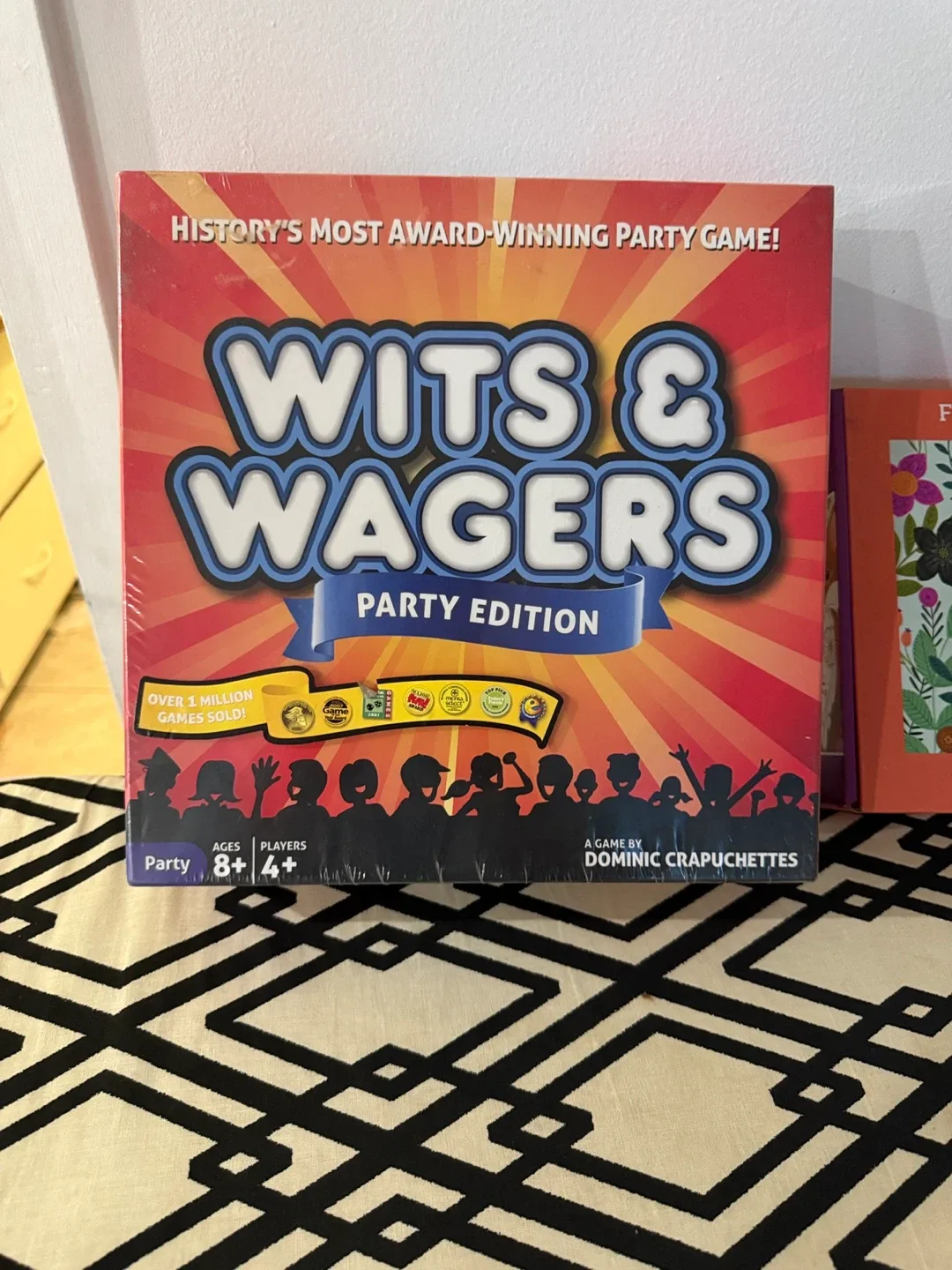 Wits & wagers game and Puzzle image indicator(3)