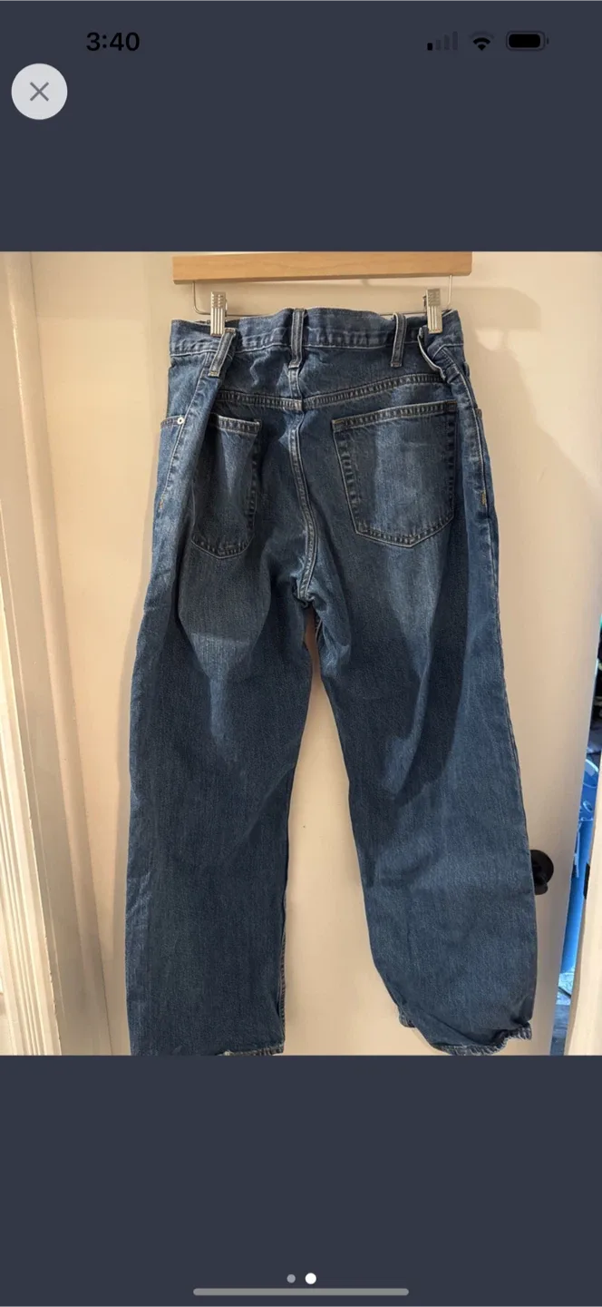 men’s Old Navy Relaxed Fit Jeans image indicator(2)