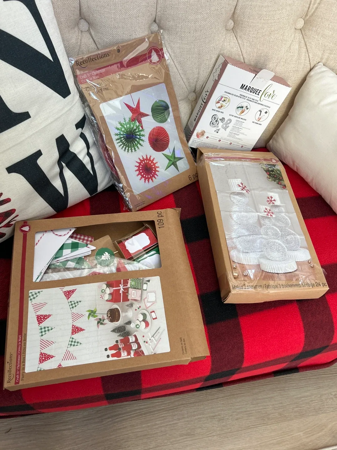 Recollections Christmas Craft Kits