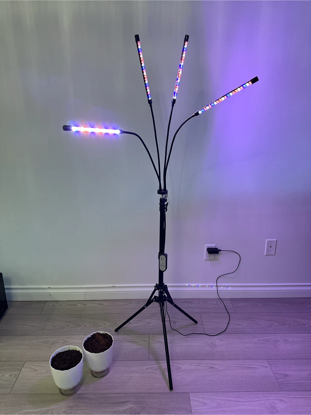 LED Grow Light with Tripod Stand & 2 Pots