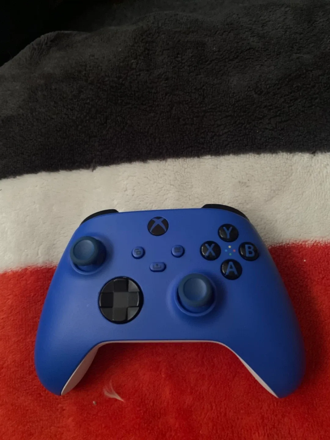 New Xbox Shock Blue Wireless Controller image indicator(2)
