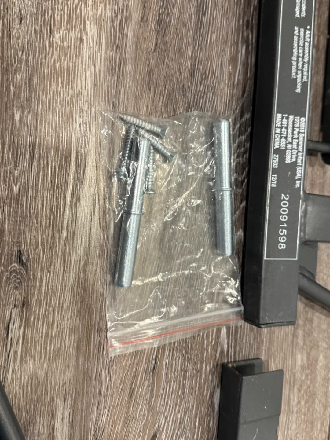 Summer Infant Anywhere Decorative Walk-Thru Gate image indicator(4)