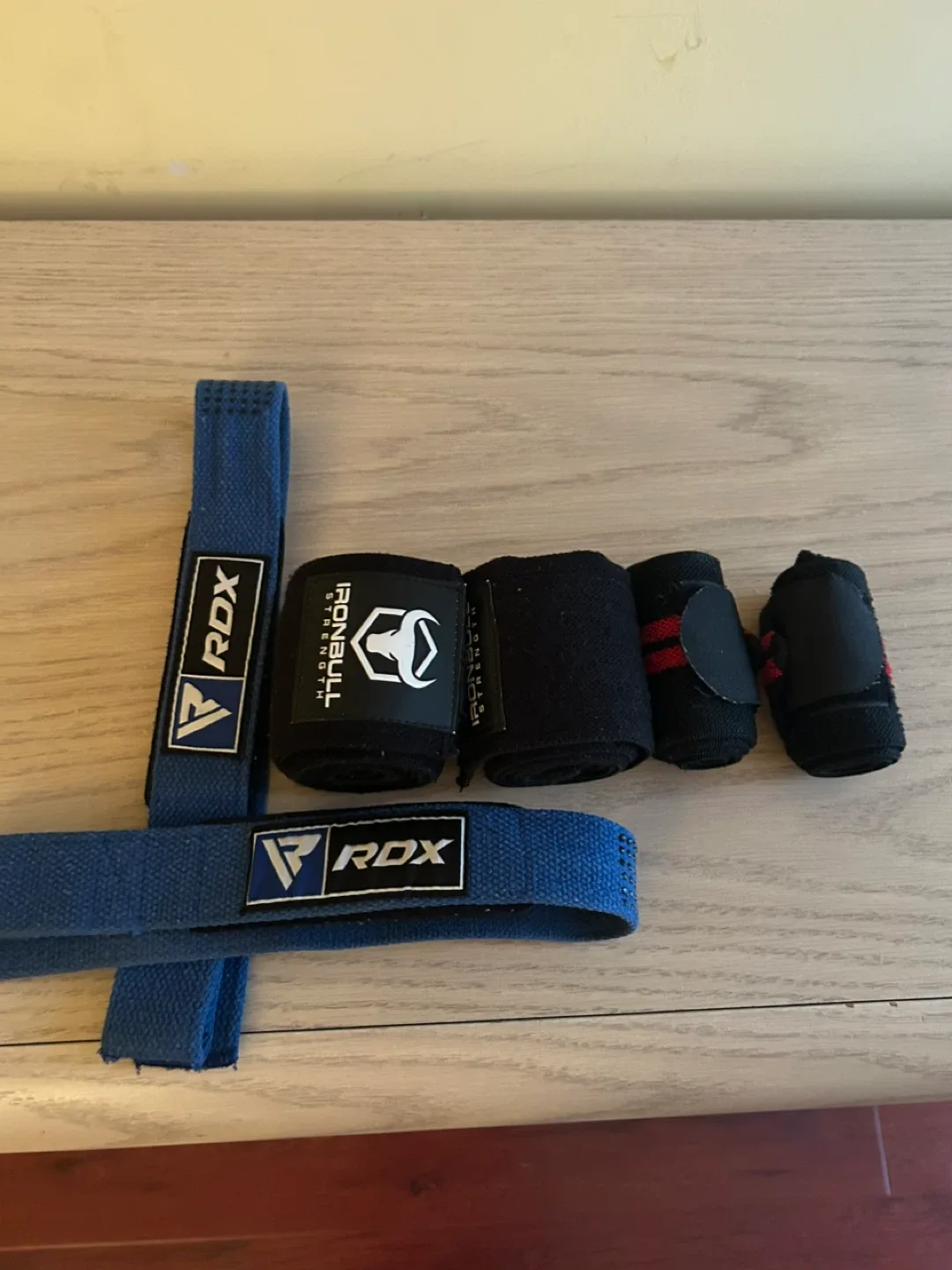 RDX & Iron Bull and ipow weight lifting straps image indicator(2)
