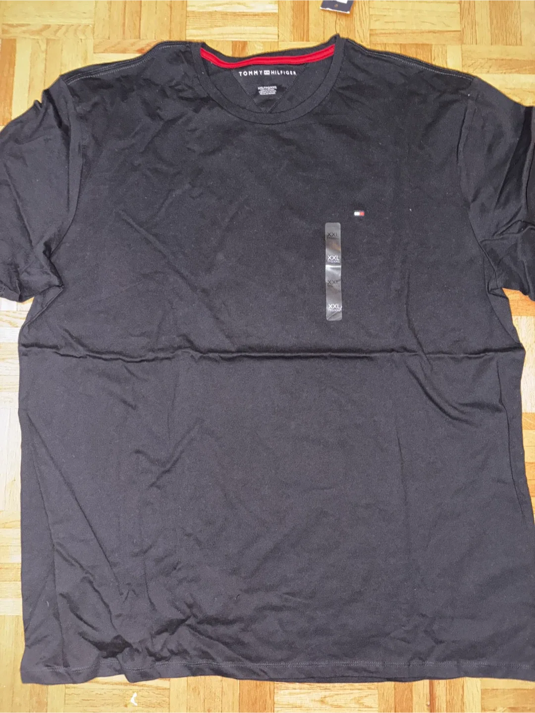 Tommy Hilfiger Black T-Shirt - Size XXL