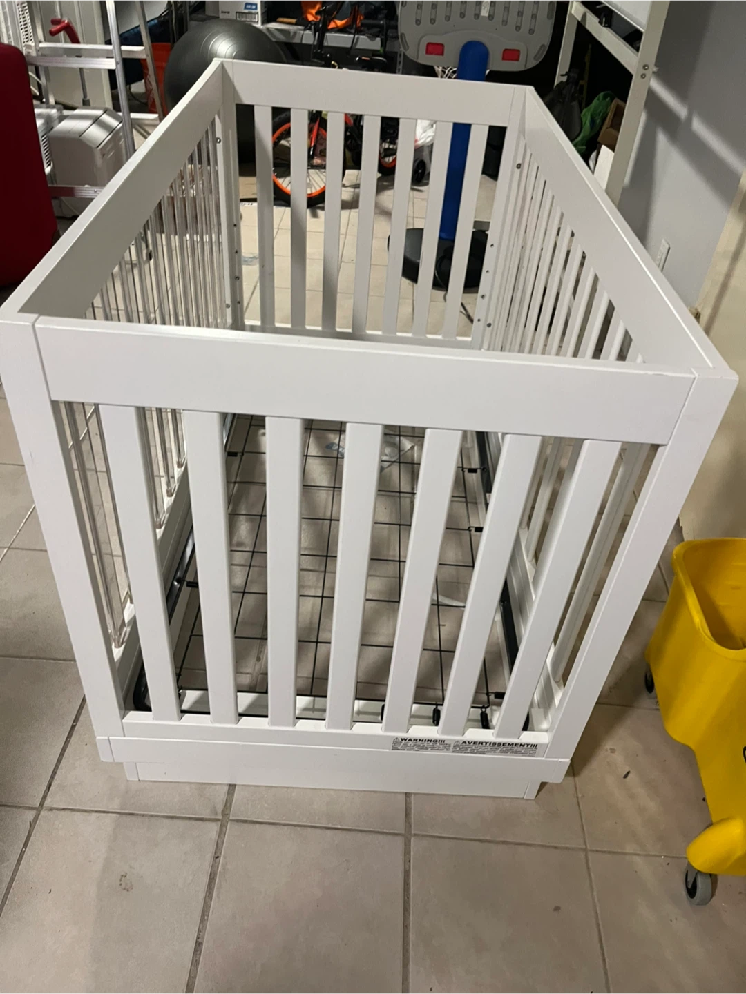 Pottery Barn White Baby Crib - photo 4