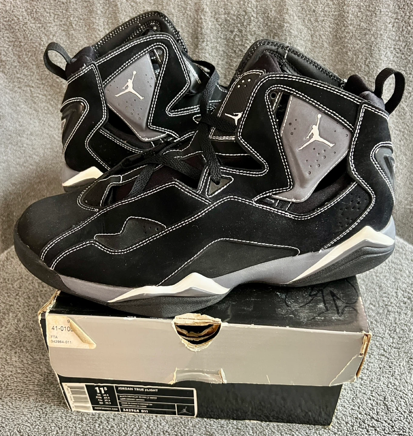 Jordan True Flight Black Sneakers - Size 11.5