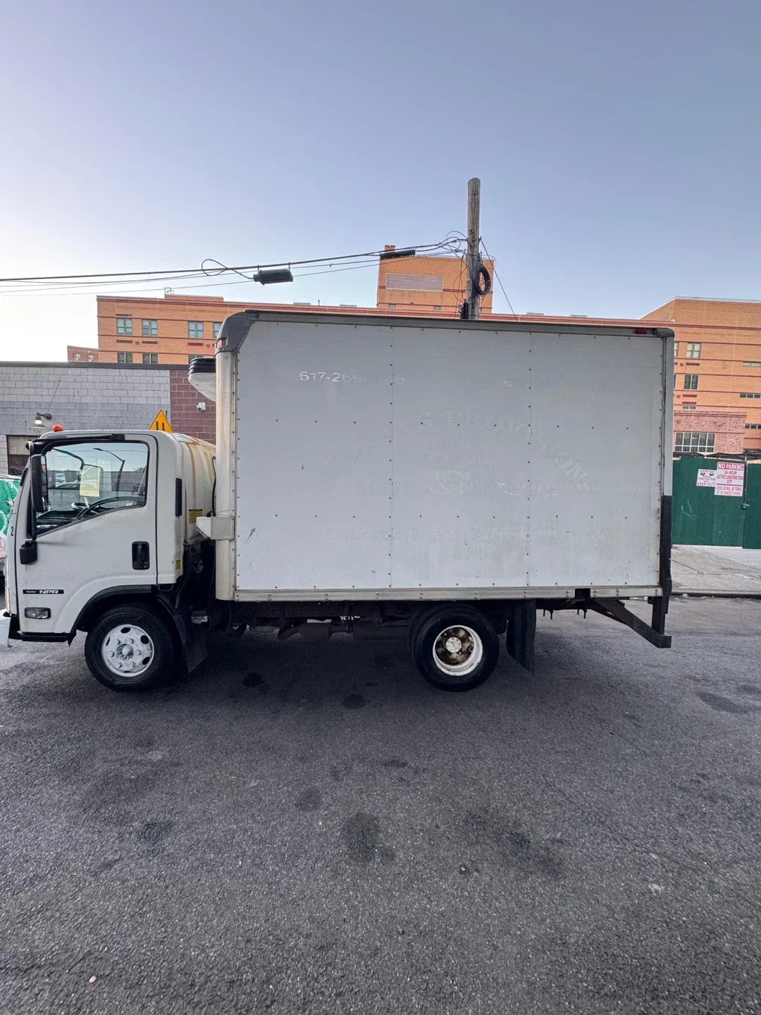 2014 Isuzu NPR Refrigerated Truck image indicator(10)