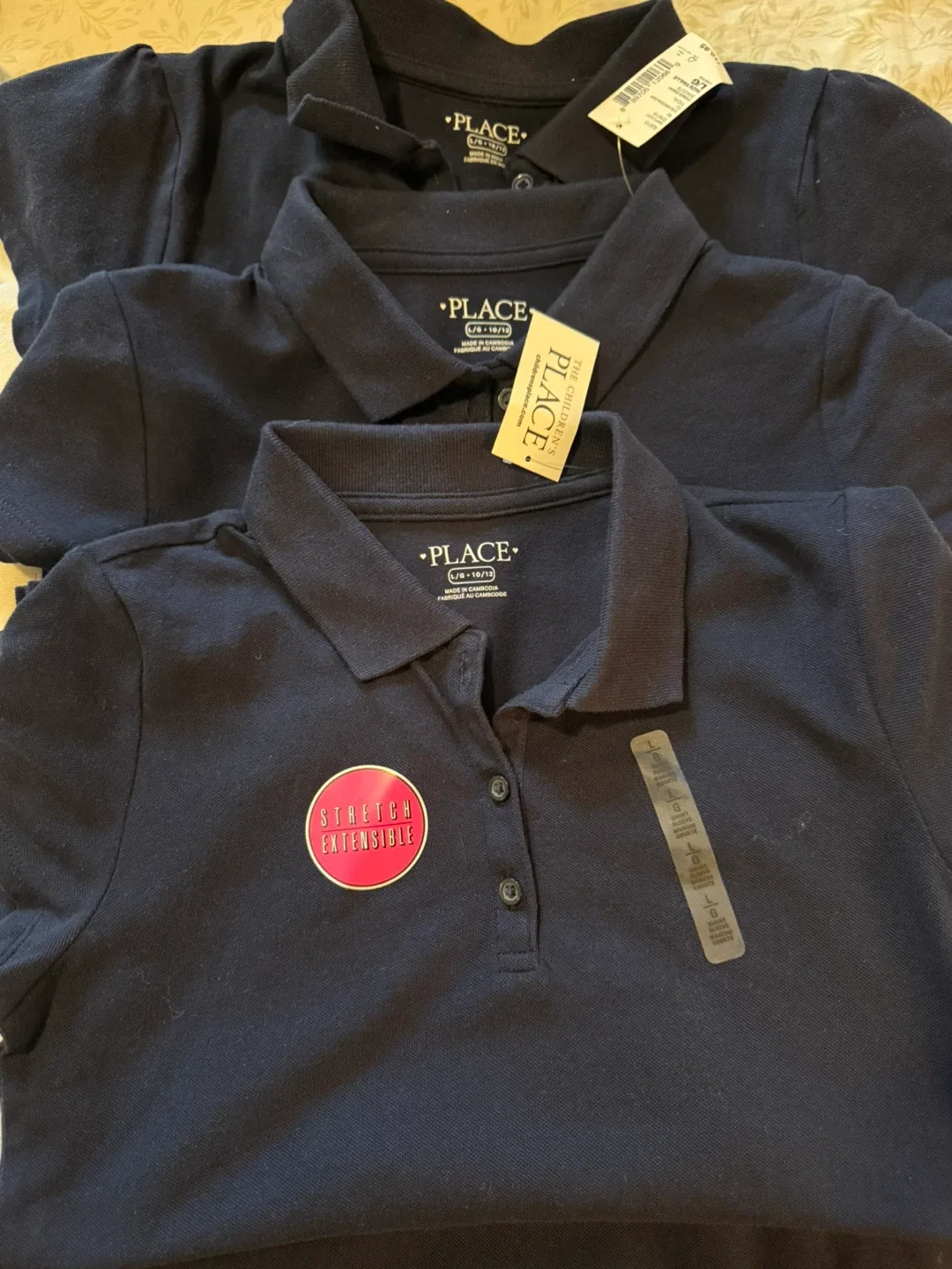 8 short sleeve Kids Polo Shirts:- Size L image indicator(4)
