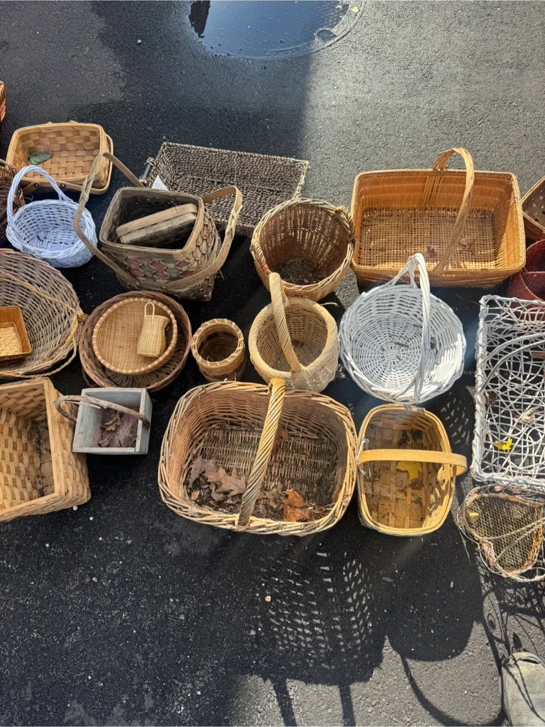 Assorted Baskets image indicator(3)