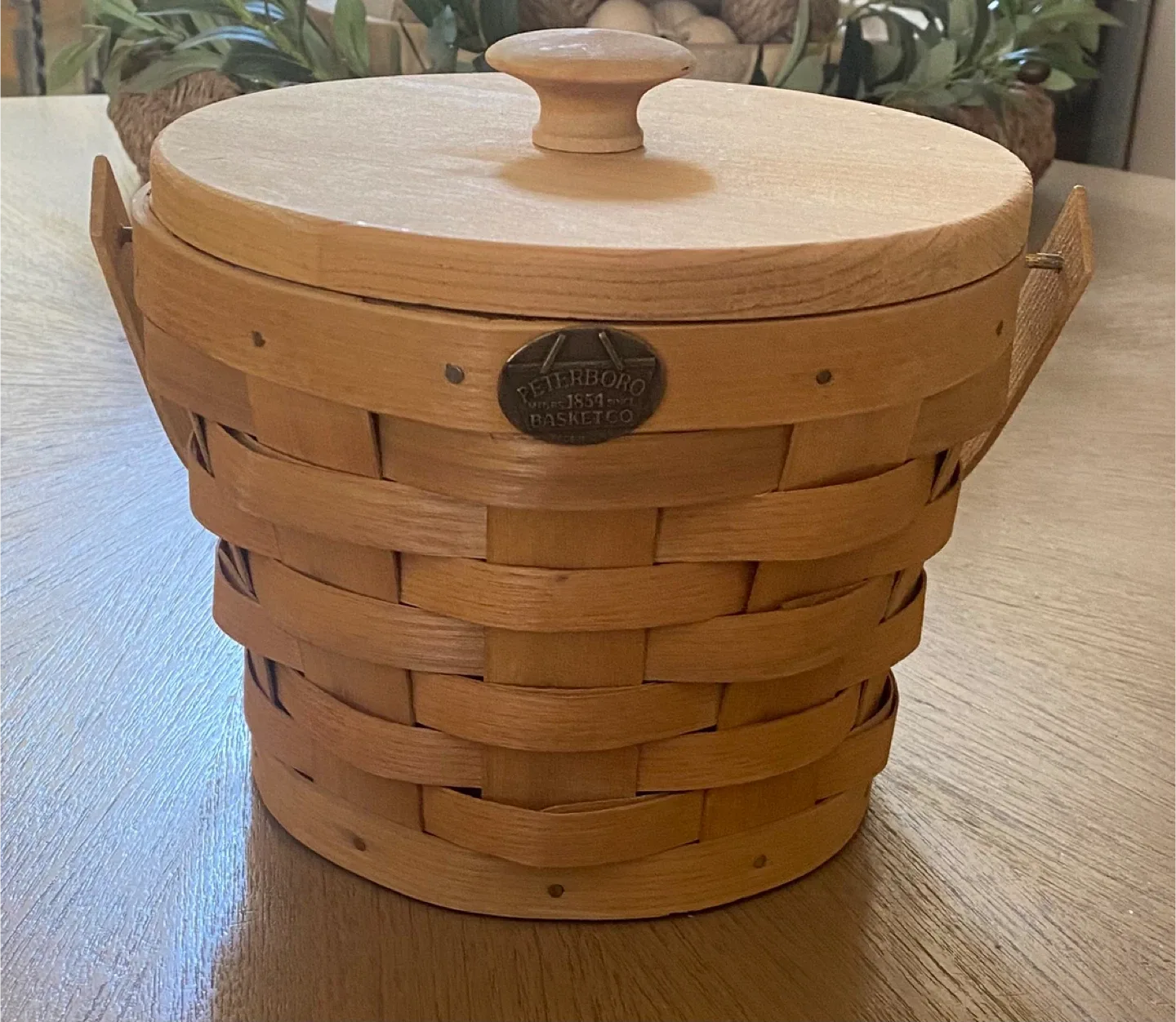 Peterboro Basket Co. Covered Basket image indicator(2)