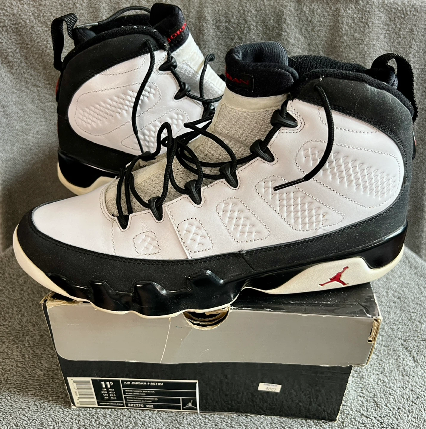 Air Jordan 9 Retro White/Varsity Red-Black Size 11.5