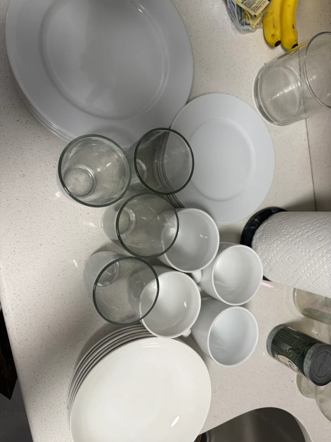 Kitchenware Lot: Pans, Knives, Strainers, Dishes