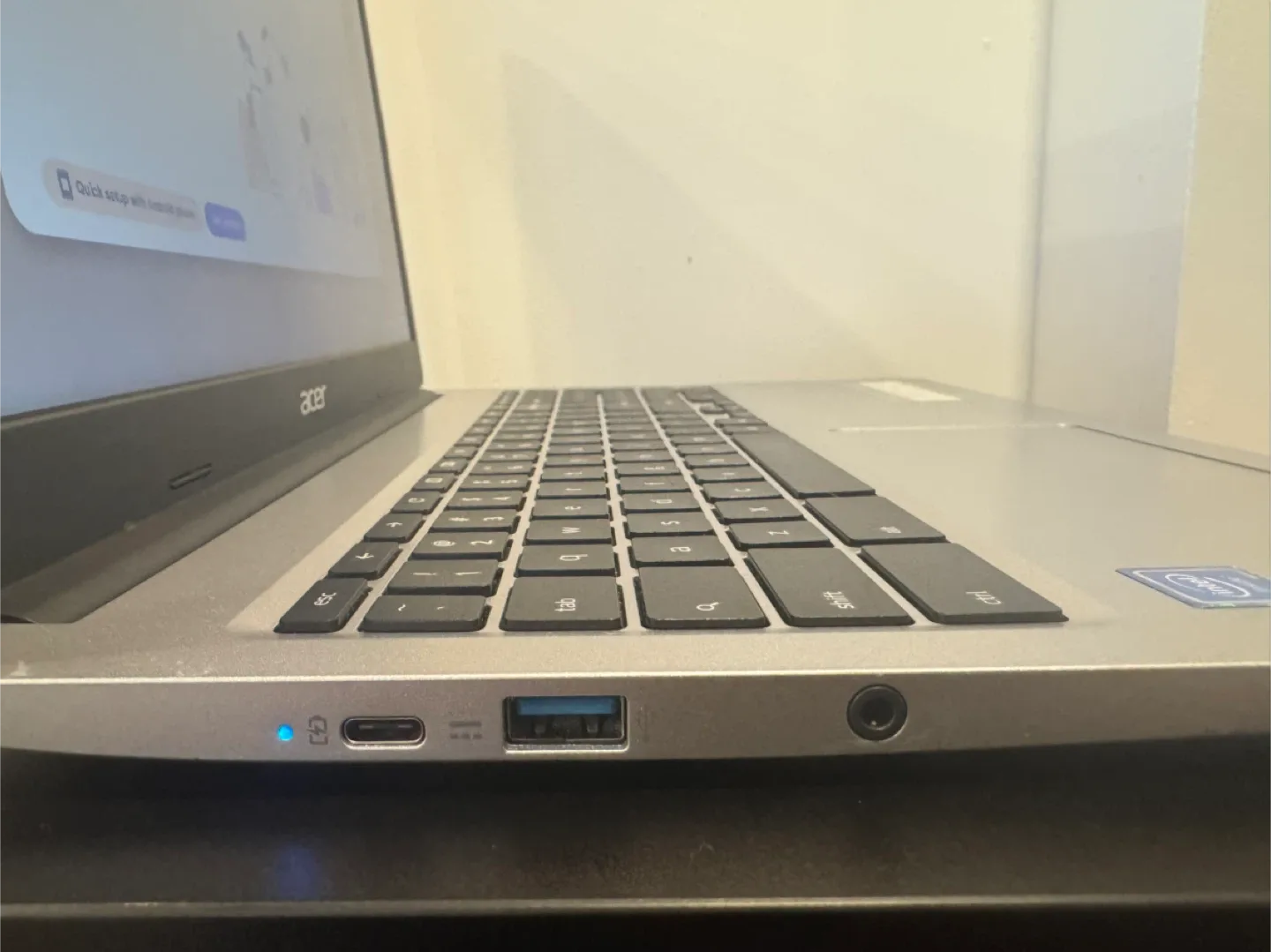 Acer Chromebook 315 (2022) image indicator(6)