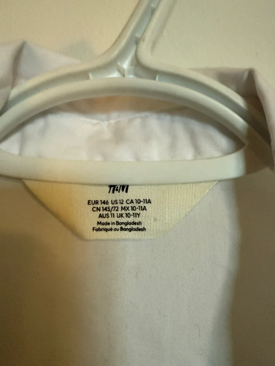 Girls H&M White Button Up Shirt - Size 10-11Y image indicator(2)