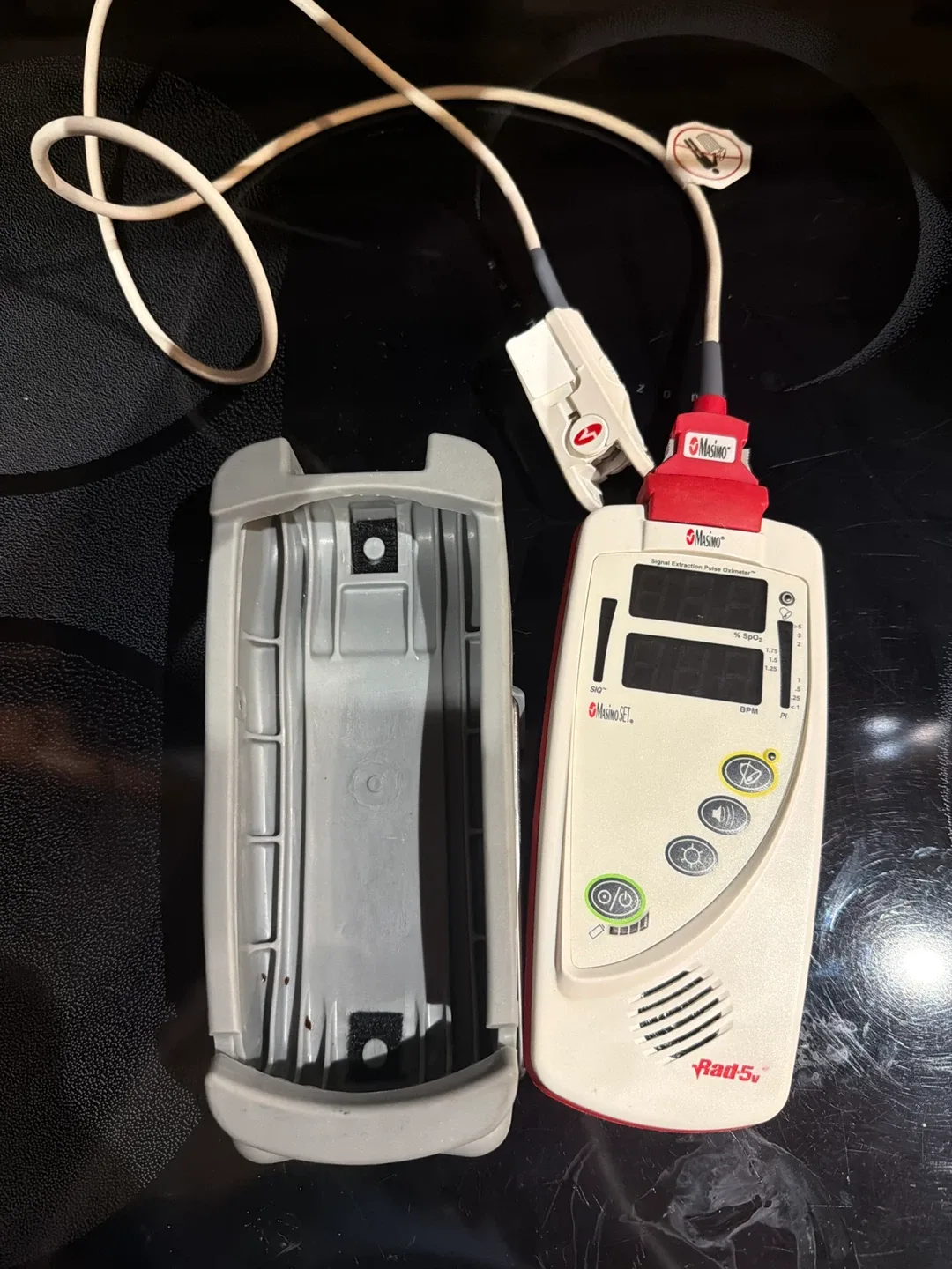 Masimo Rad-5v Signal Extraction Pulse Oximeter image indicator(3)