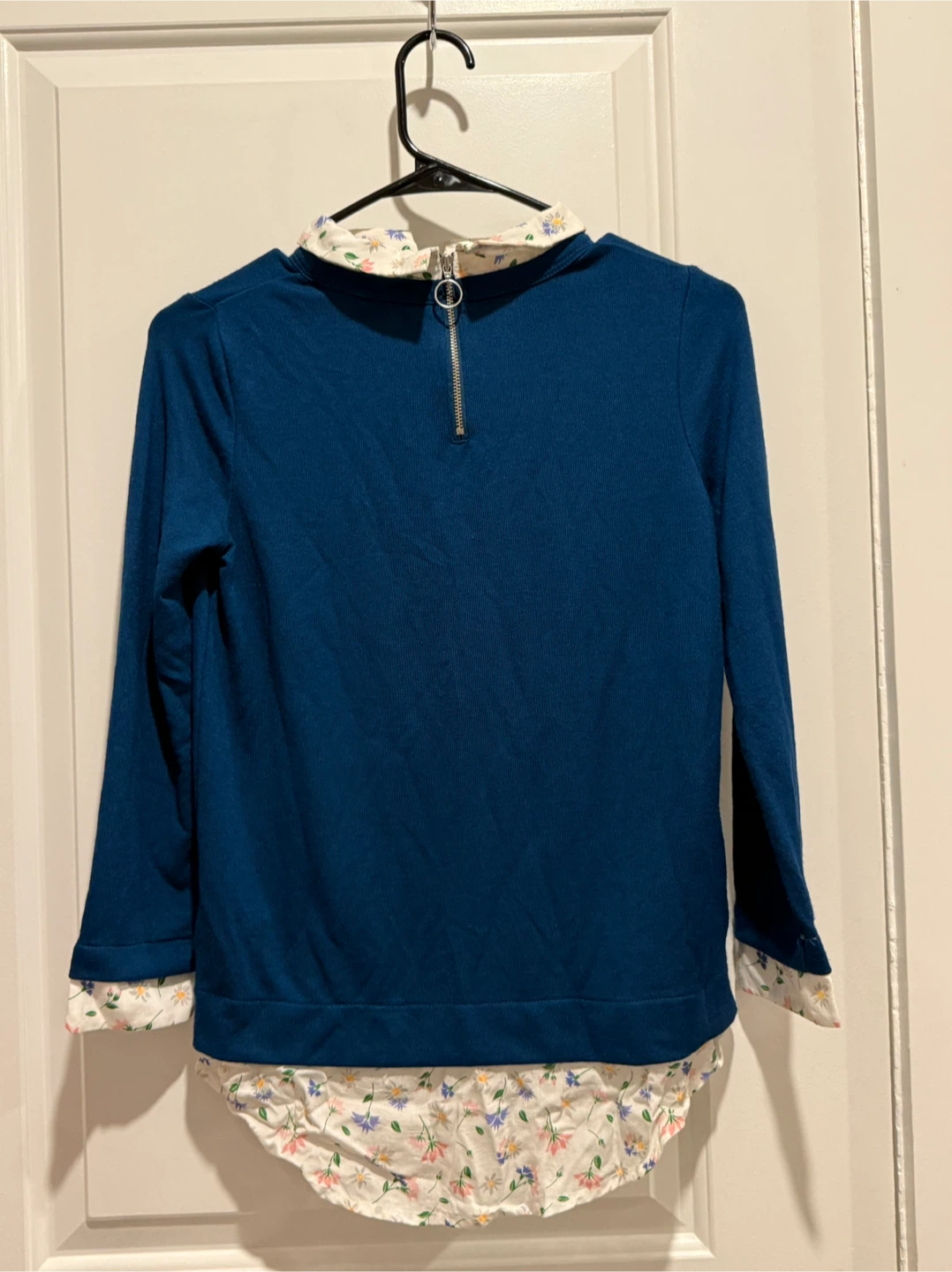 Blue XS/S Sweater with Floral Collar