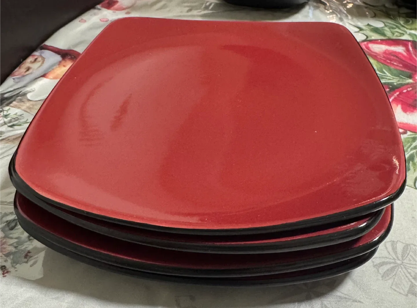 Red Square Salad Plate Corelle Heartstone Stoneware image indicator(2)