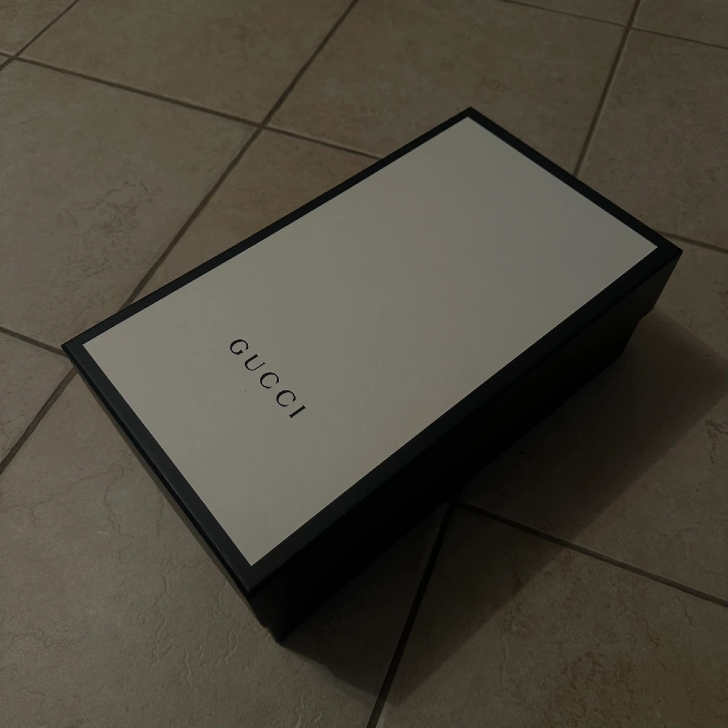 ‼️MUST GO✅Gucci Shoe Box
