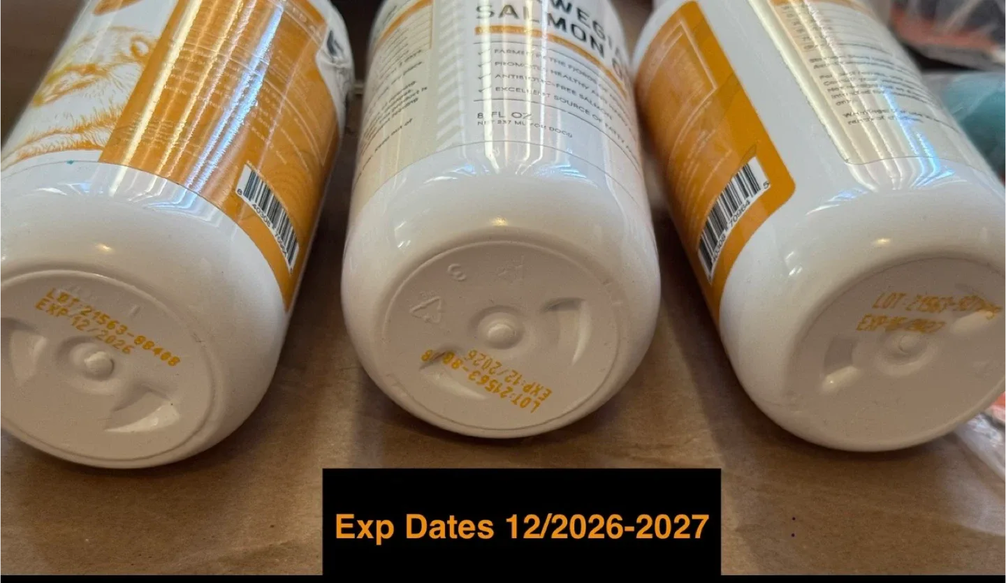 Love my Doggy Bundle! Dog Health, Toys & Treats + FREE gifts! image indicator(9)