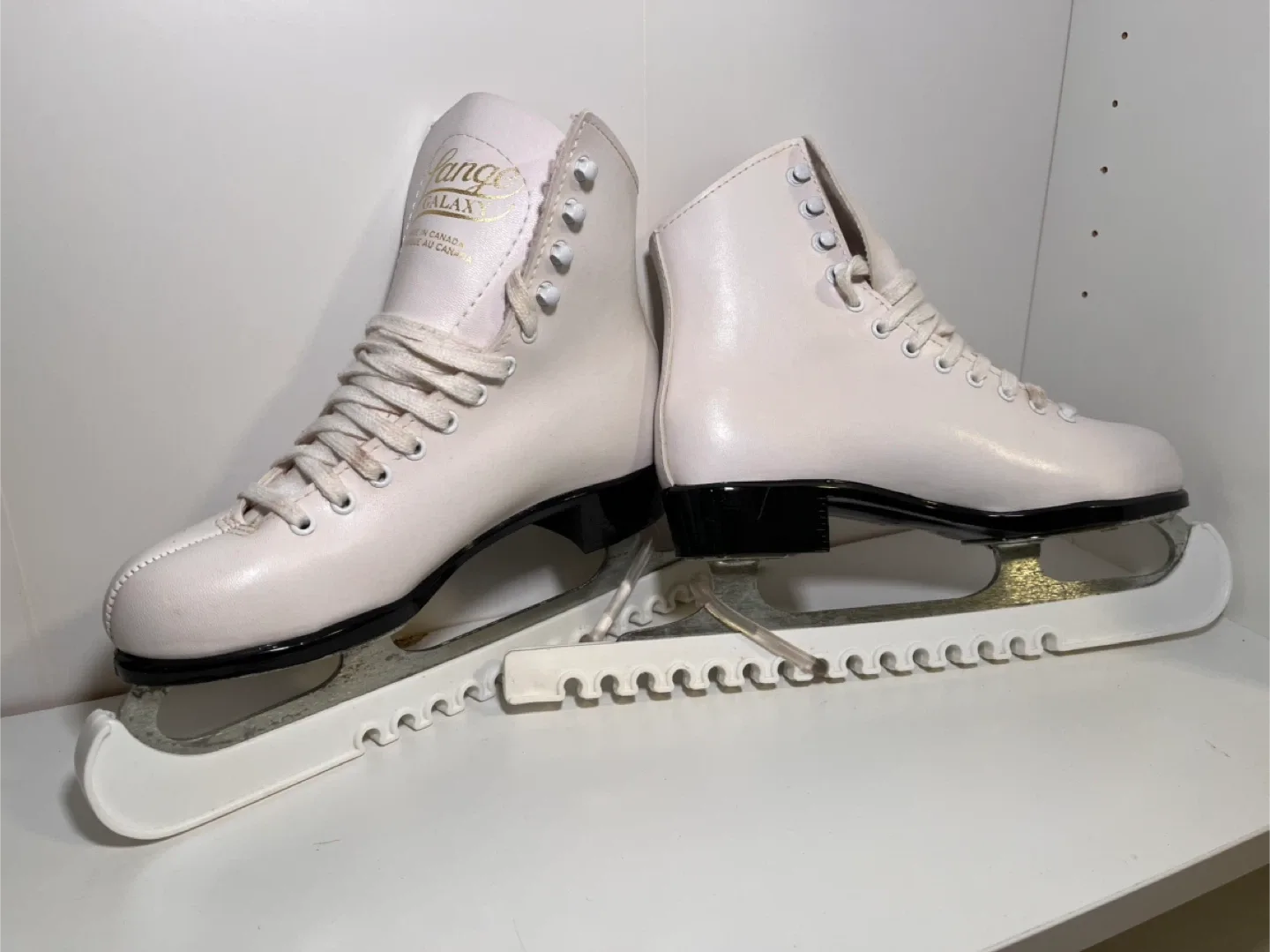 Lange Galaxy SR Figure Skates - Size 5