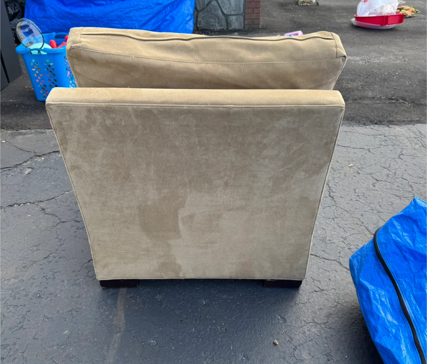 Crate & Barrel Beige Lounge Chair - photo 4