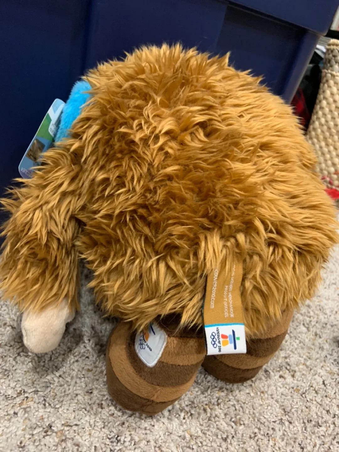 Vancouver 2010 Olympics Collectible Quatchi Plush Toy image indicator(6)