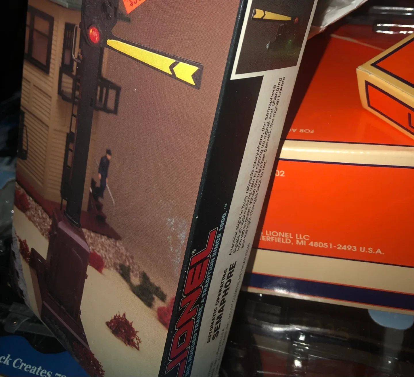 Lionel Train Collection mint condition and like new items. image indicator(2)