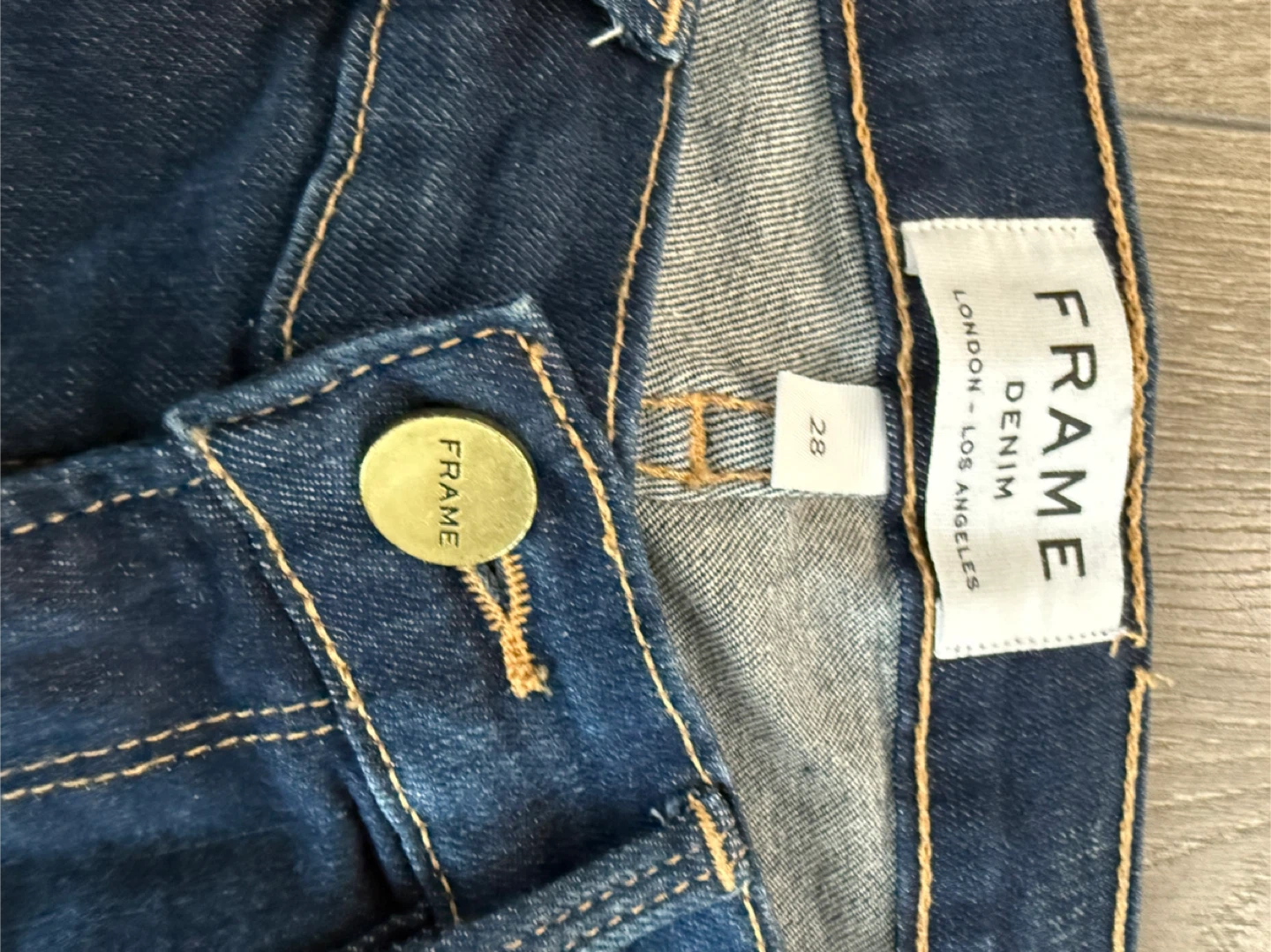 FRAME Denim Le Skinny de Jeanne Jeans - Size 28 - photo 2