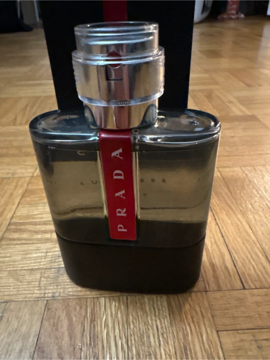 Prada Luna Rossa Carbon Eau de Toilette - 5 fl oz image indicator(4)