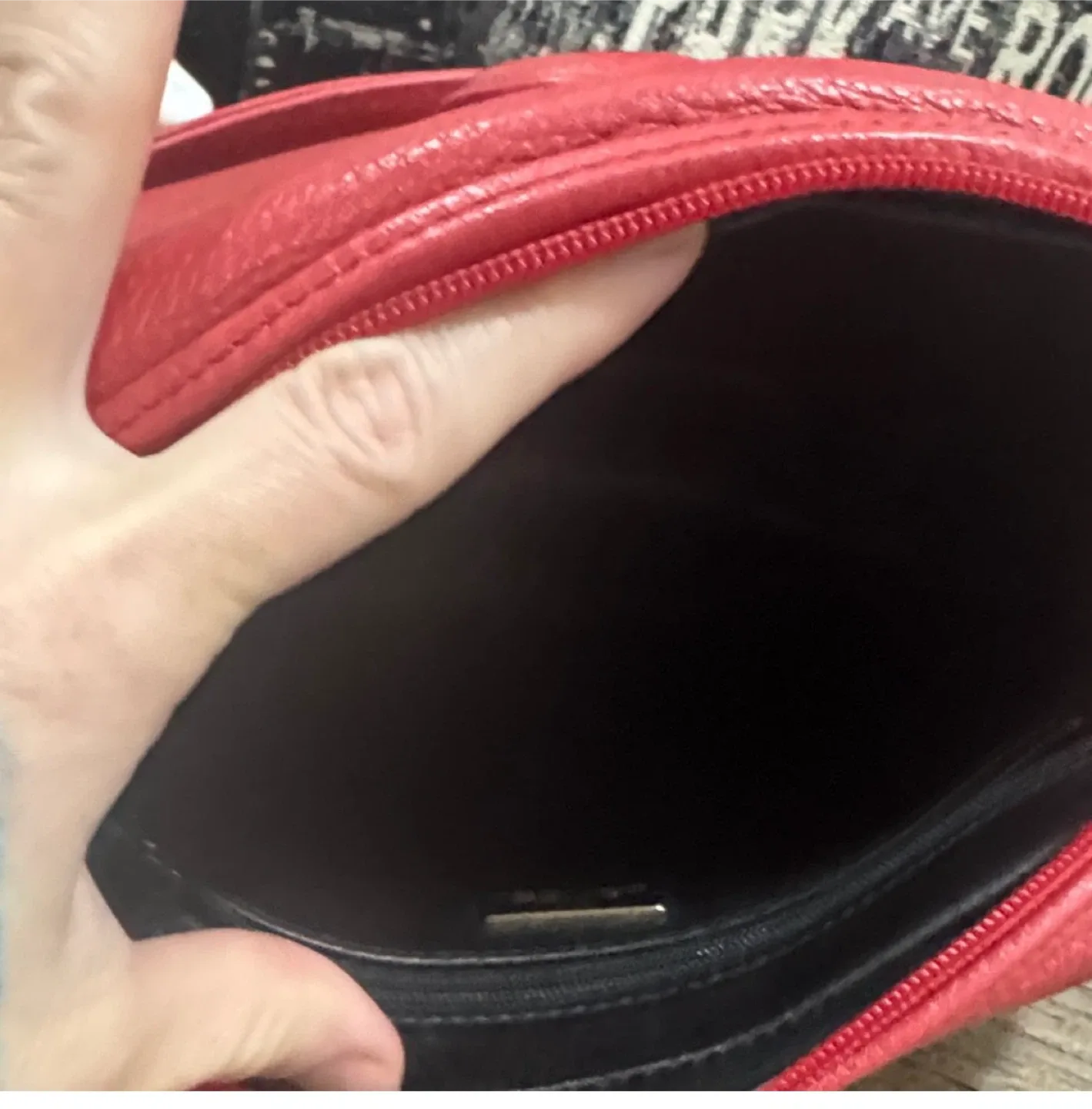 Lancel vintage red Leather Crossbody camera Bag image indicator(6)