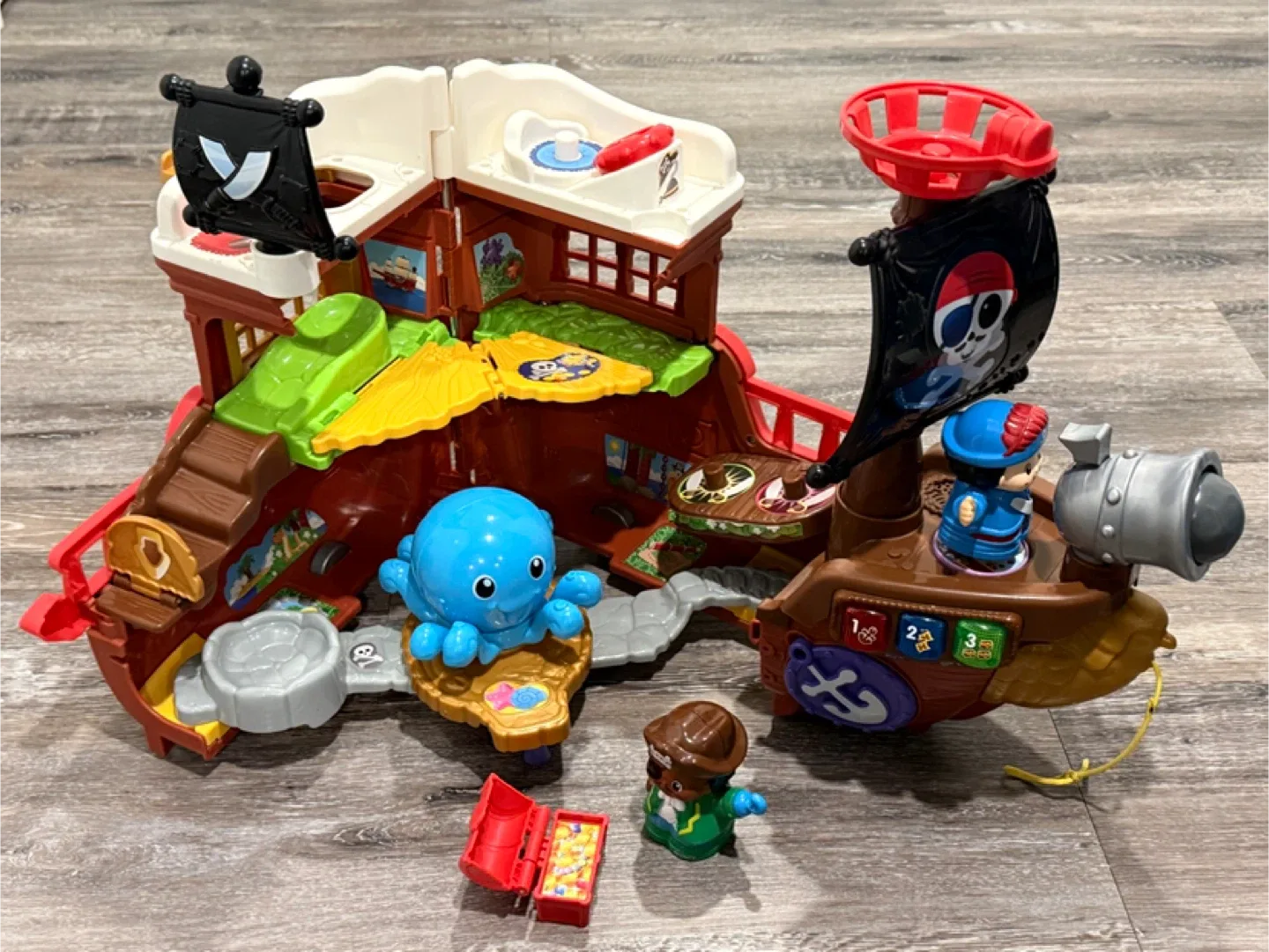 VTech Treasure Seekers Pirate Ship Playset image indicator(2)