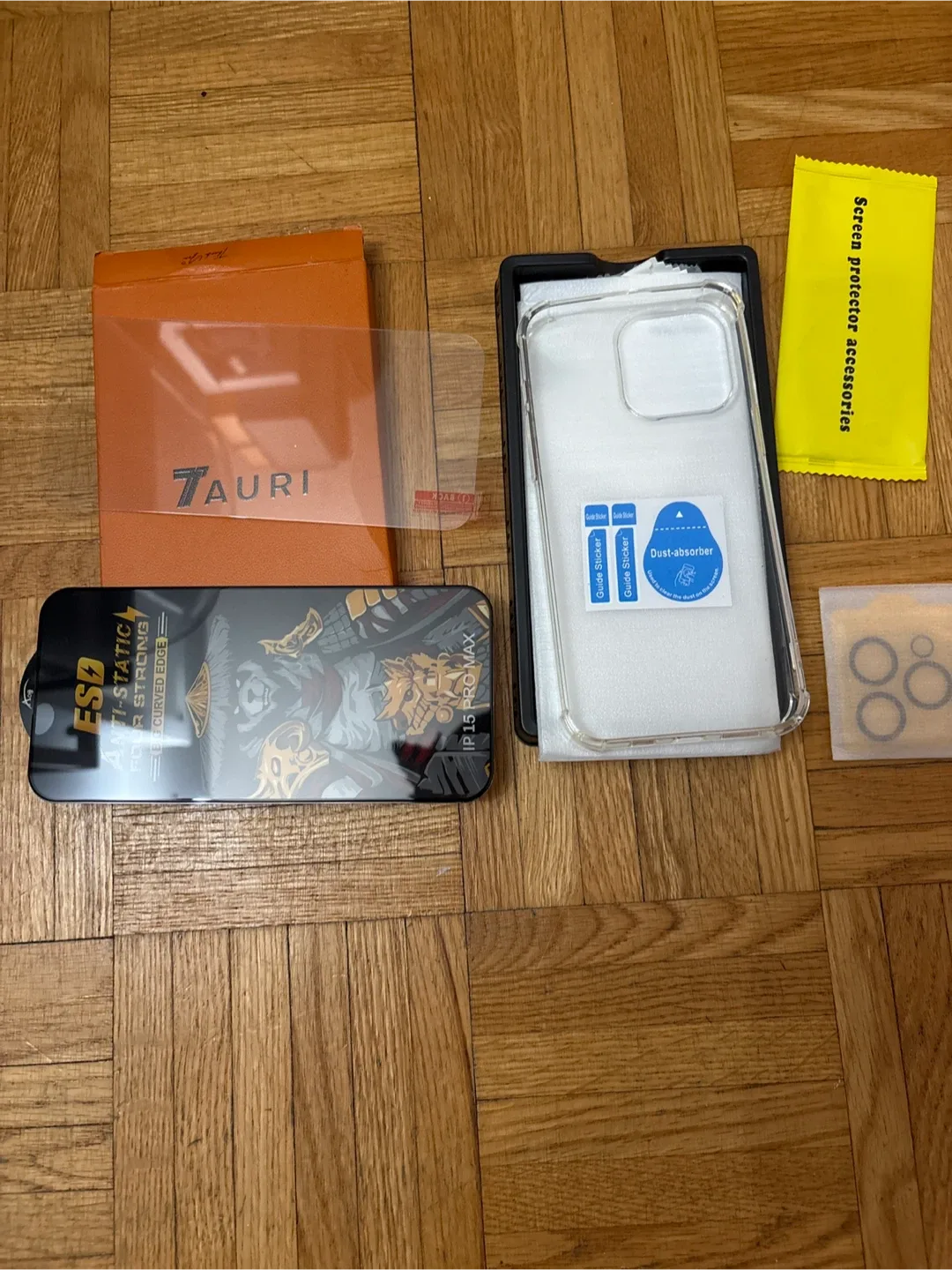 iPhone 15 Pro Max Screen Protector & Clear Case