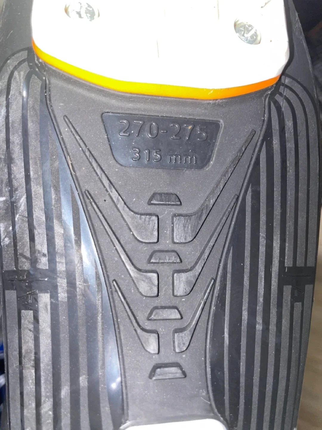 Ski Gear(boots, bindings, poles, bags) image indicator(3)