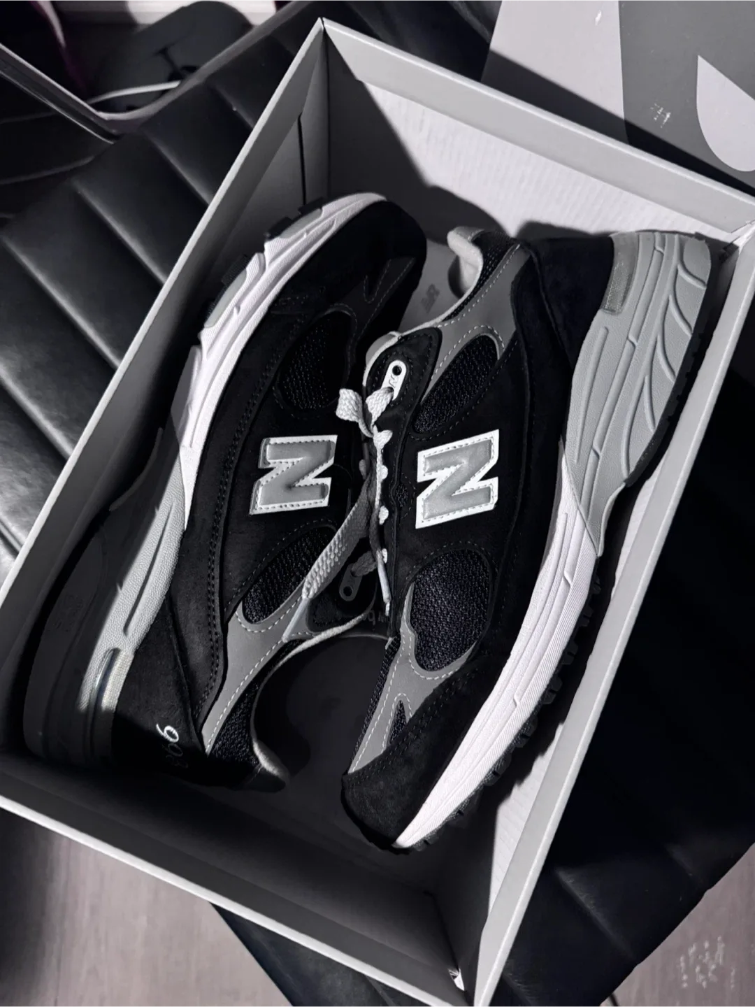 New Balance 993 Shoes sz9 thumbnail