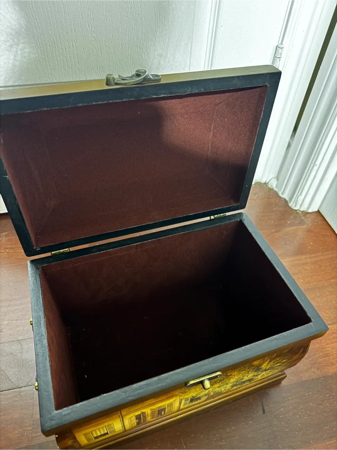 Wooden Decorative Box image indicator(4)